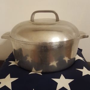 Vintage Wagner Ware Sidney